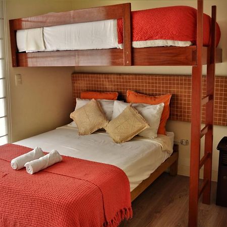 Kangaroo Wasi Airport Bed & Breakfast 리마 외부 사진