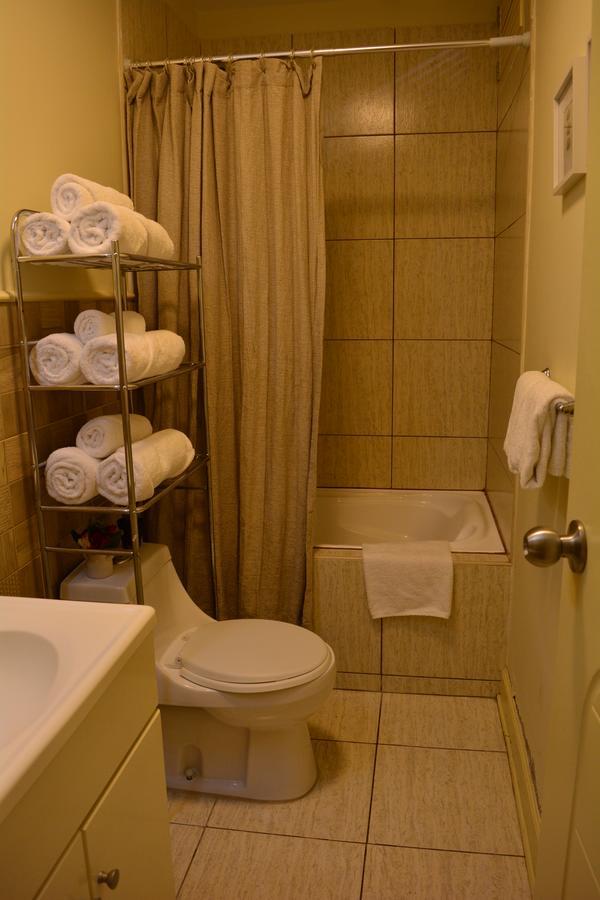 Kangaroo Wasi Airport Bed & Breakfast 리마 외부 사진