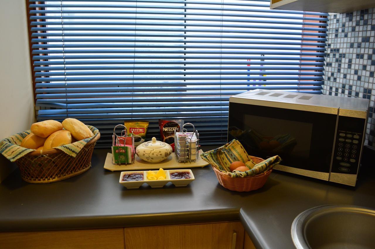 Kangaroo Wasi Airport Bed & Breakfast 리마 외부 사진